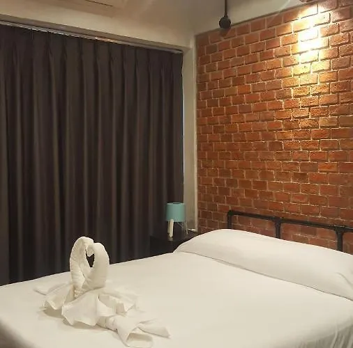Bed Place Albergue Banguecoque