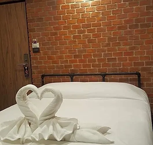 Bed Place Albergue